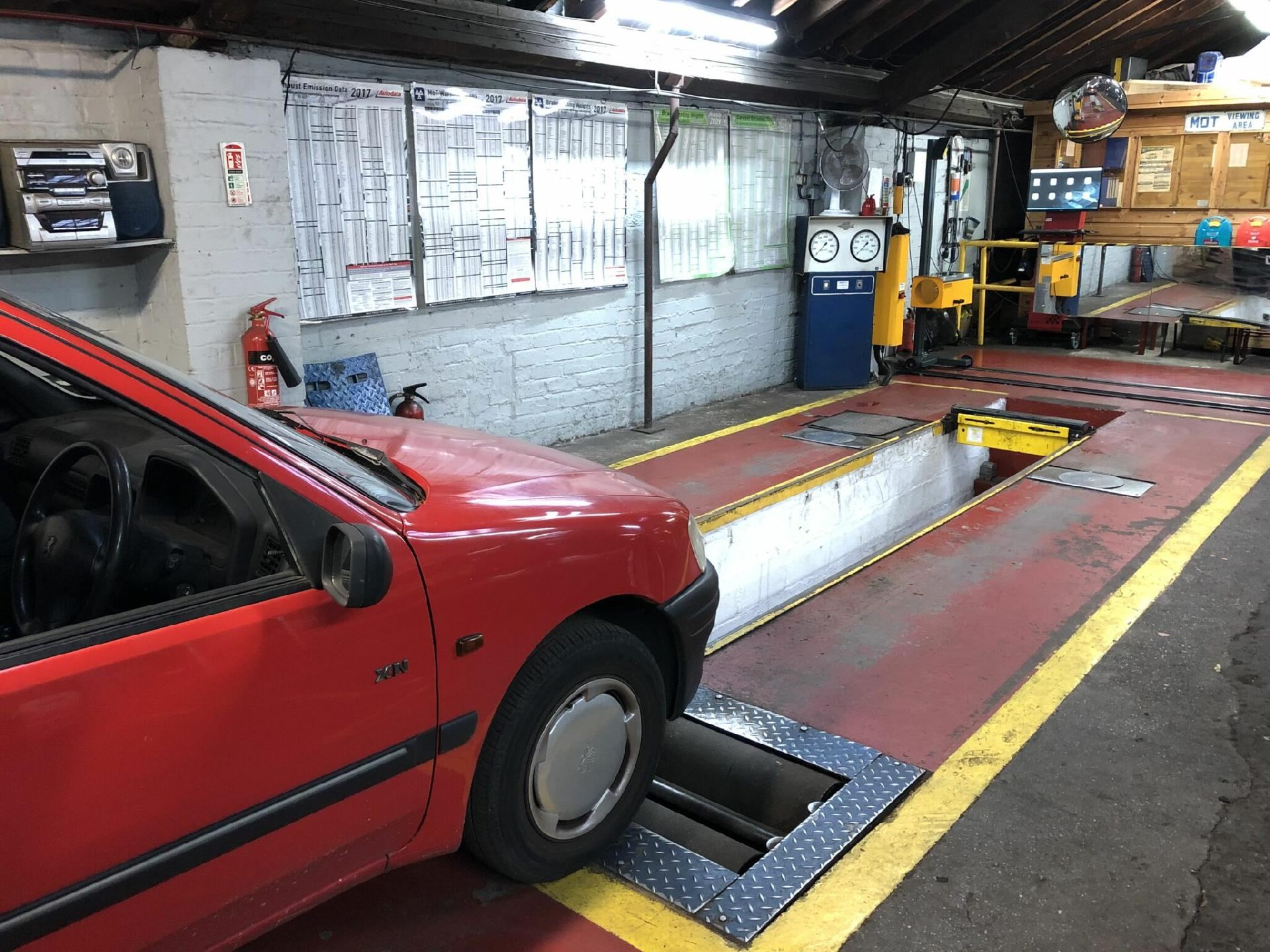 MOT fraud, a risk to road safety